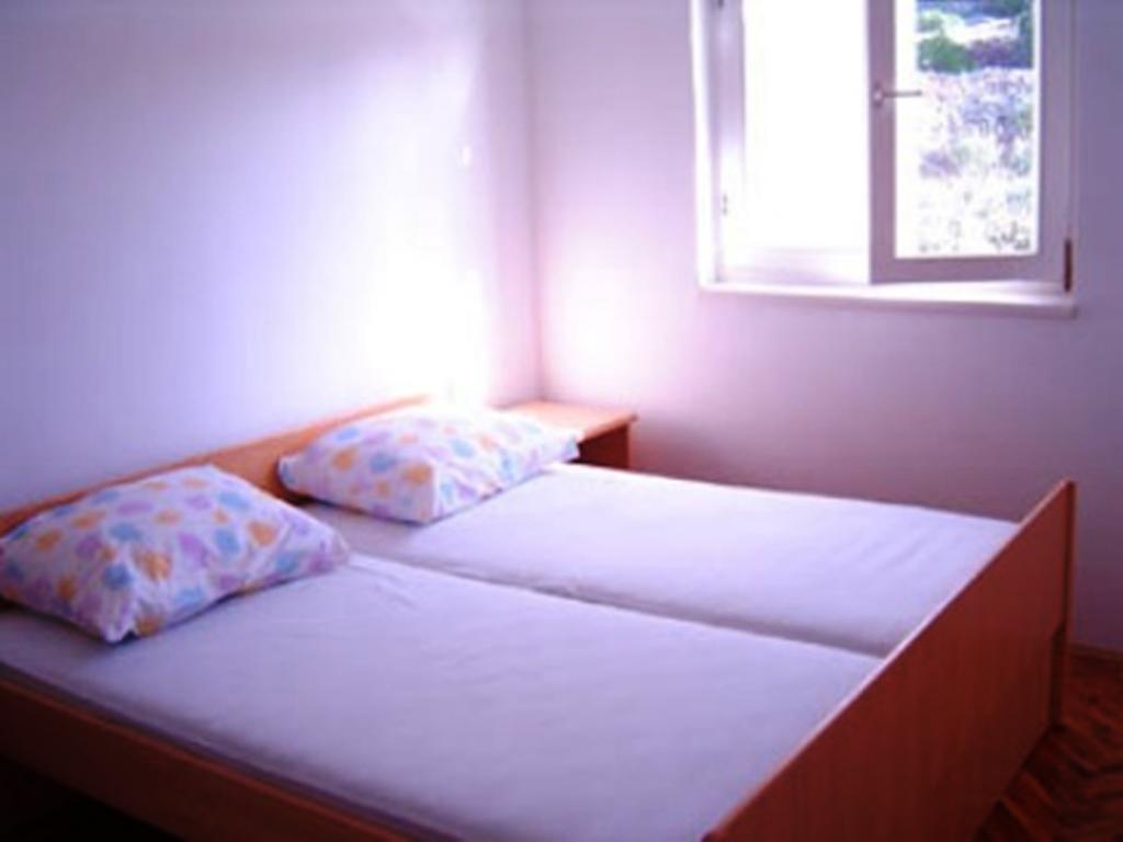 Ljiljana Apartment Okrug Gornji Room photo